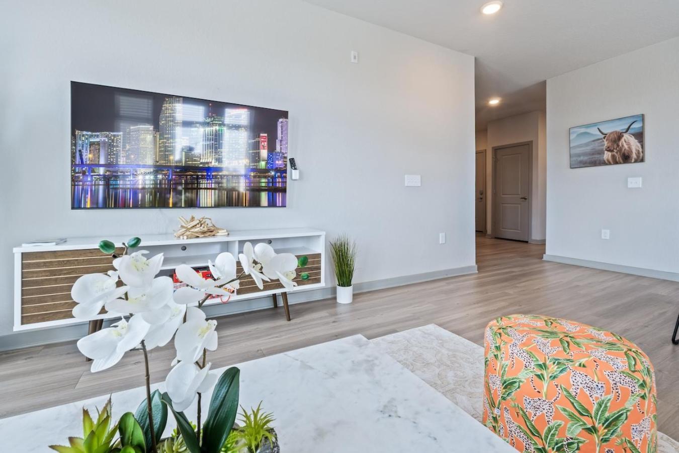 Central Avenue 2 Bed Mins From Tropicana Field St. Petersburg Dış mekan fotoğraf
