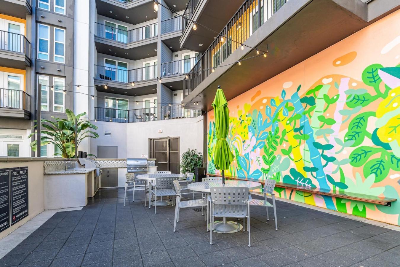 Central Avenue 2 Bed Mins From Tropicana Field St. Petersburg Dış mekan fotoğraf