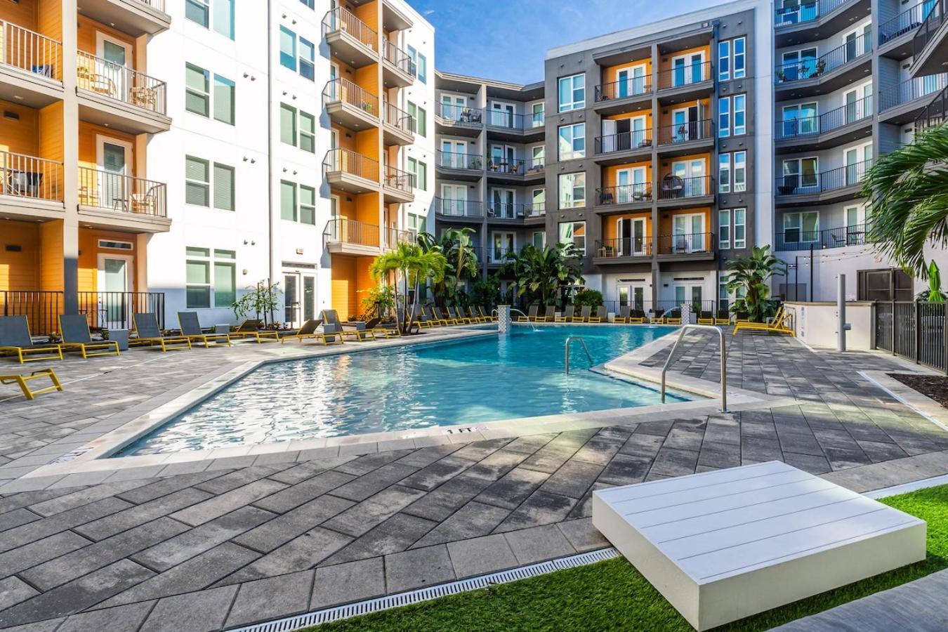 Central Avenue 2 Bed Mins From Tropicana Field St. Petersburg Dış mekan fotoğraf