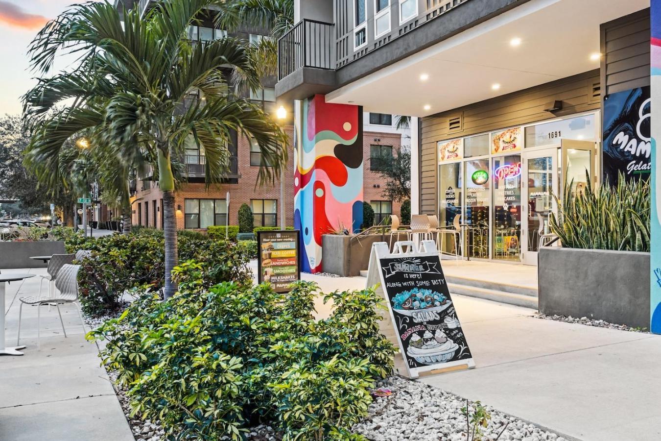 Central Avenue 2 Bed Mins From Tropicana Field St. Petersburg Dış mekan fotoğraf
